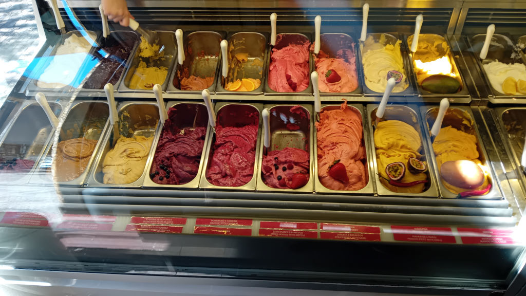 Sorbet range at Creme De La Creme